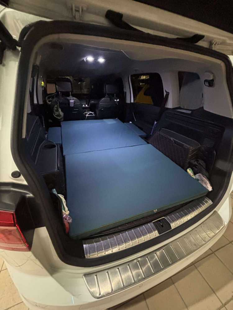 B款 VW Touran 2017~